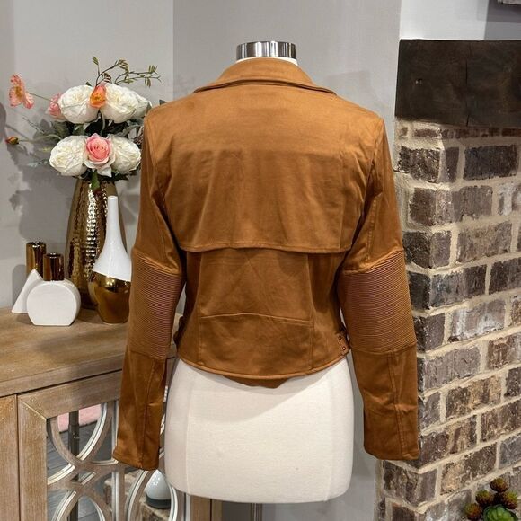[BLANKNYC] Women’s Faux Suede Moto Jacket in the Size Medium in Toasted Caramel - Picture 15 of 16